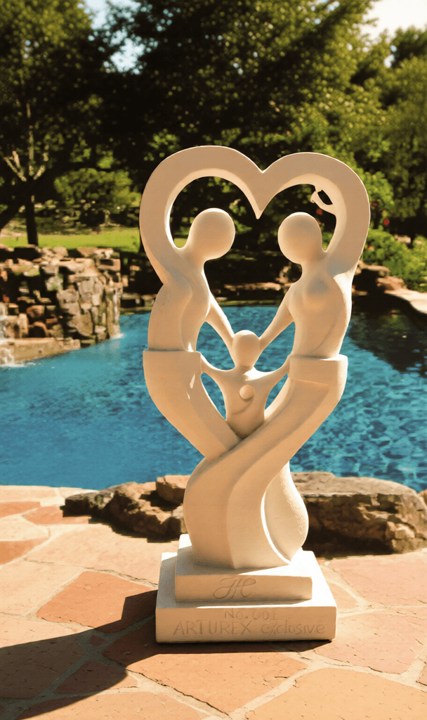 AMOUR - Arturex Sculpture by Jeffrey Heering